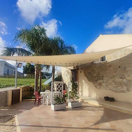 Casale Sammartano Apartments Ummari 外观 照片