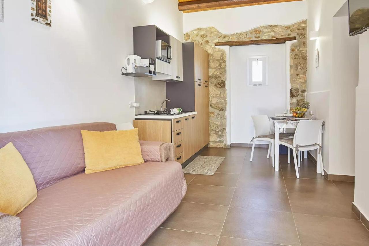 Casale Sammartano Apartments Ummari 外观 照片